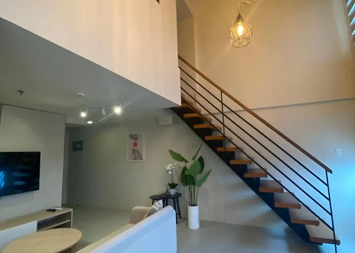 Aparthotel Edsa Heights Ama Tower Unit 3305 Loft Penthouse Unit 4*