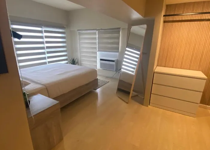 Edsa Heights Ama Tower Unit 3305 Loft Penthouse Unit Aparthotel Manila