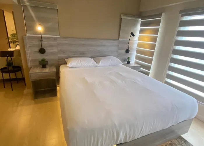 Edsa Heights Ama Tower Unit 3305 Loft Penthouse Unit 4*