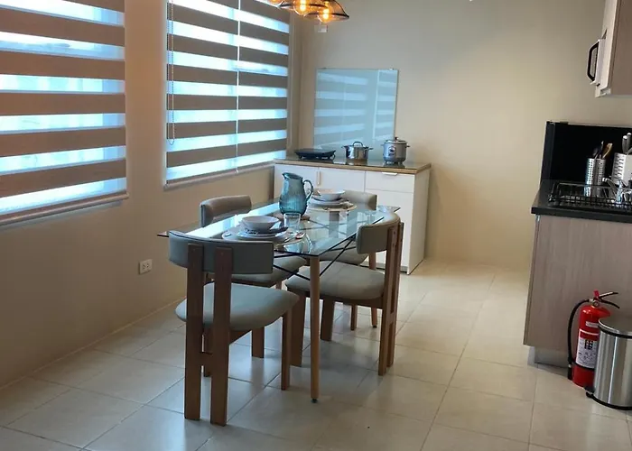 Edsa Heights Ama Tower Unit 3305 Loft Penthouse Unit 4* Manila